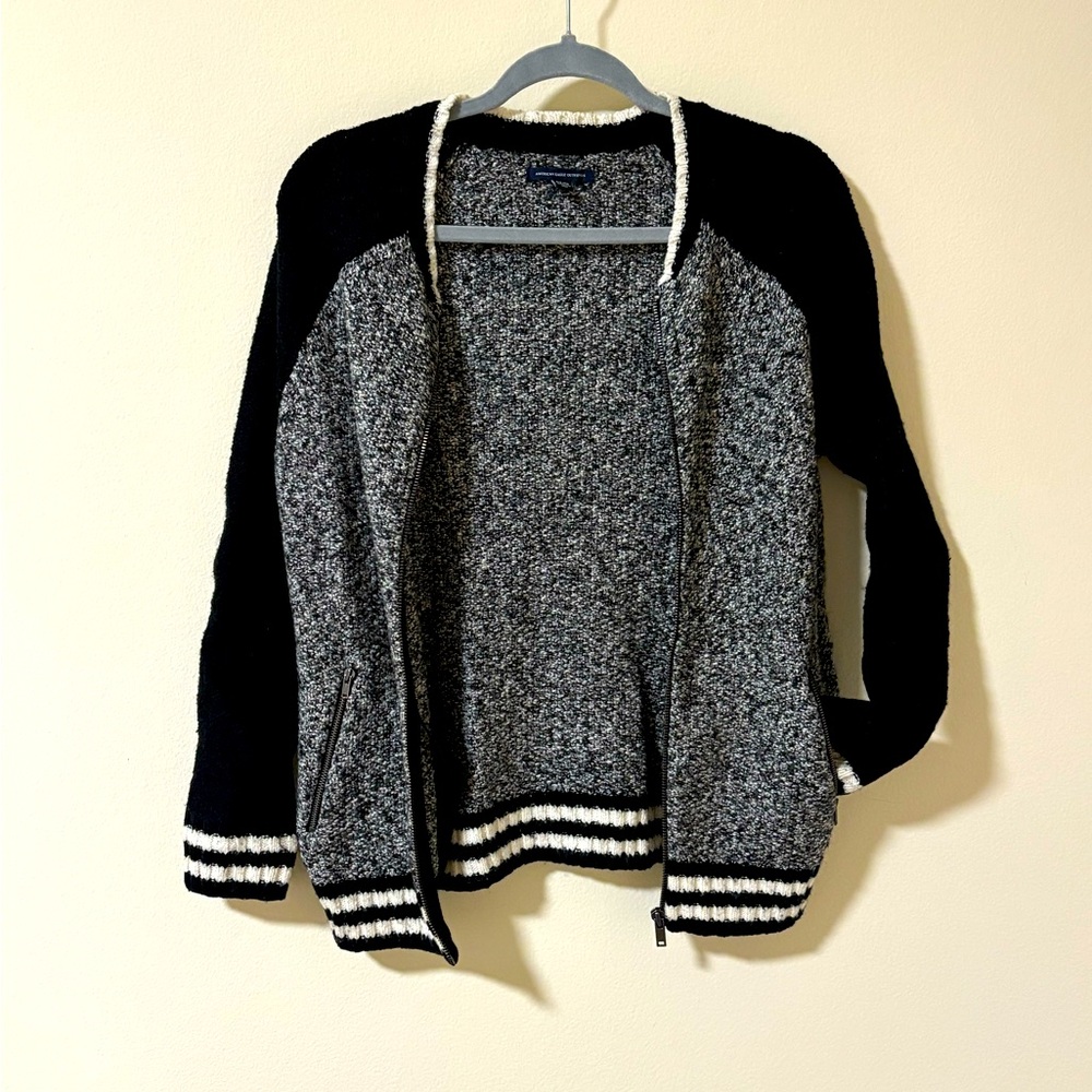 American Eagle Zip-up Cardigan
